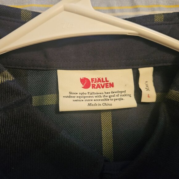 Fjallraven Shirt M NWT - Picture 3 of 8